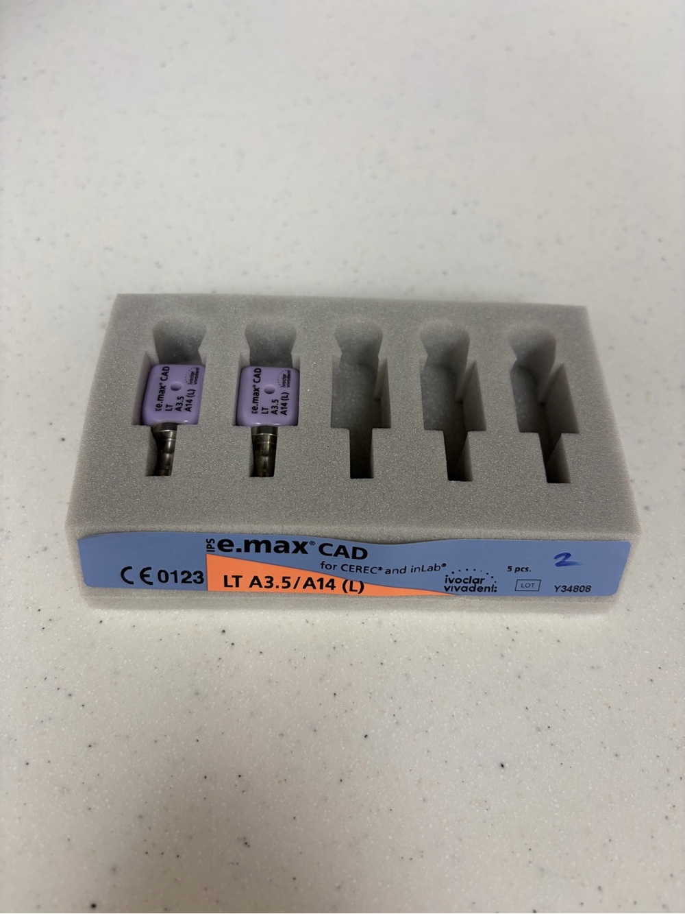 IPS e.max® CAD LT A3.5 A14 (L) Abutment Blocks, 2/Pkg